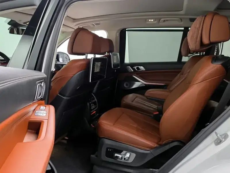 2021 BMW X7 с пробегом 66 682 км