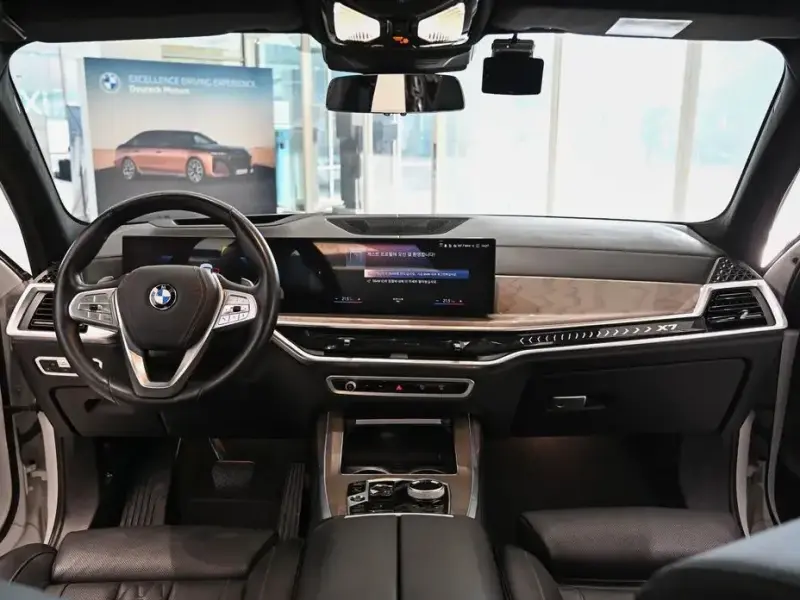 2023 BMW X7 с пробегом 86 411 км