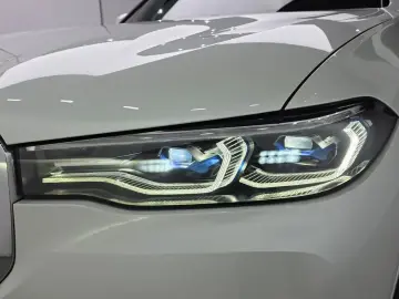 2021 BMW X7 с пробегом 66 682 км