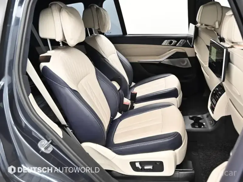 2022 BMW X7 с пробегом 97 929 км