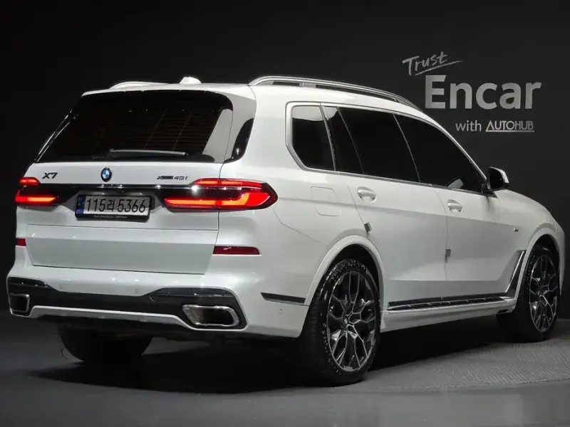 2023 BMW X7 с пробегом 6 858 км