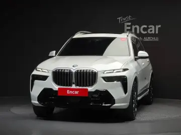 2023 BMW X7 с пробегом 6 858 км