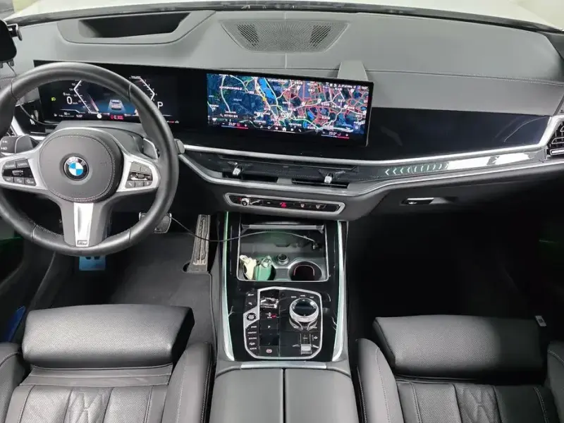 2023 BMW X7 с пробегом 6 858 км