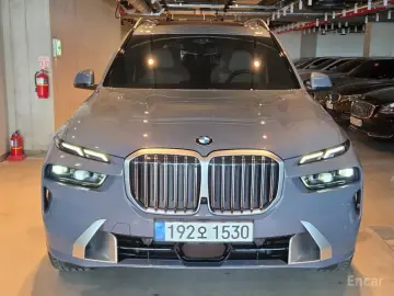 2023 BMW X7 с пробегом 89 985 км