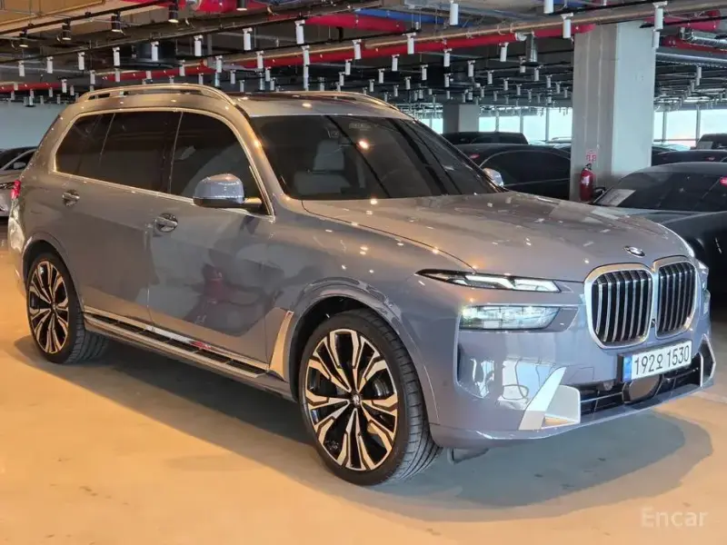 2023 BMW X7 с пробегом 89 985 км