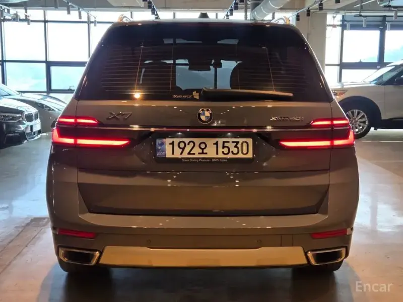 2023 BMW X7 с пробегом 89 985 км