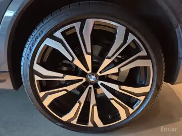 2023 BMW X7 с пробегом 89 985 км
