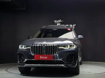 2021 BMW X7 с пробегом 27 376 км