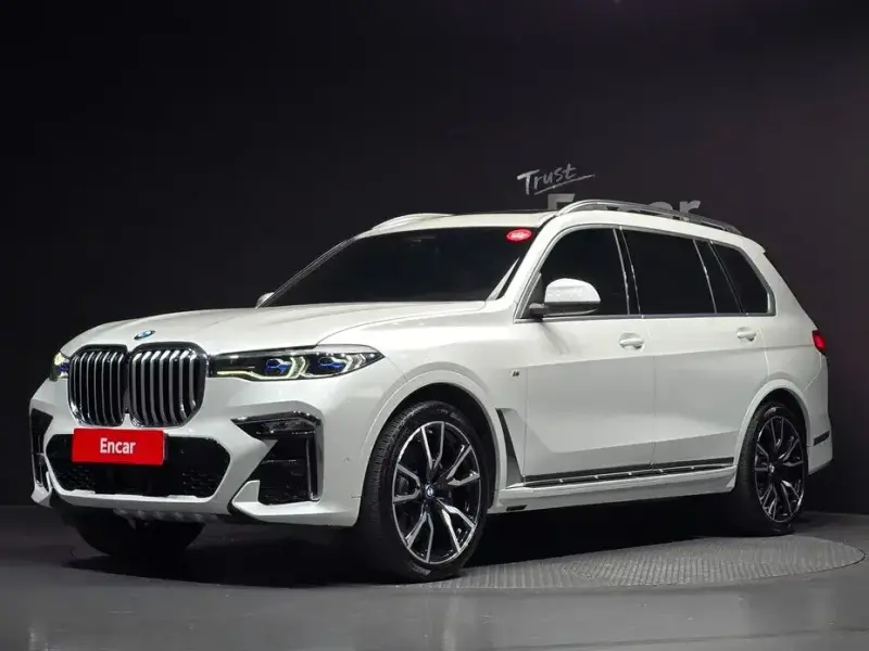 2022 BMW X7 с пробегом 71 678 км