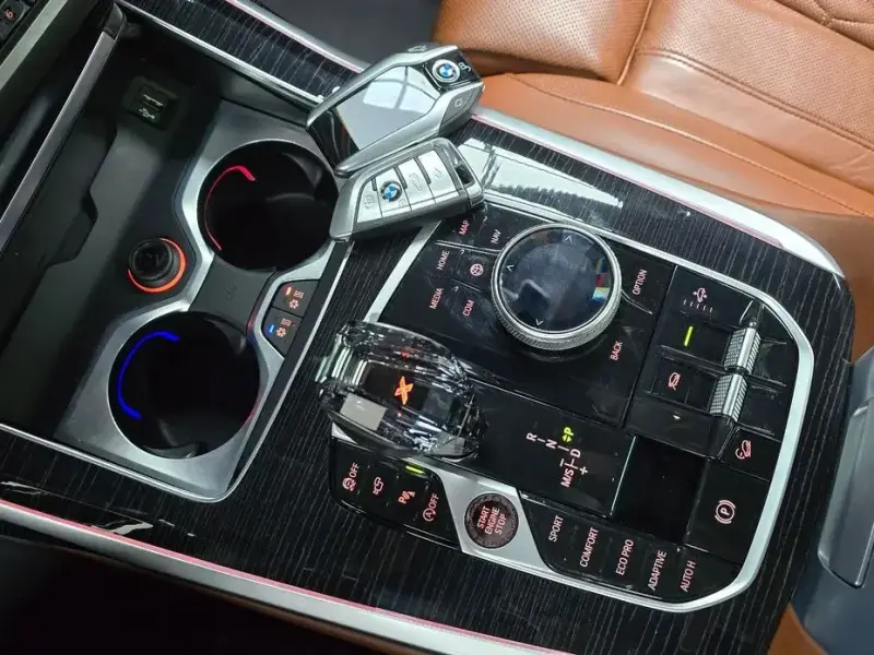 2022 BMW X7 с пробегом 71 678 км
