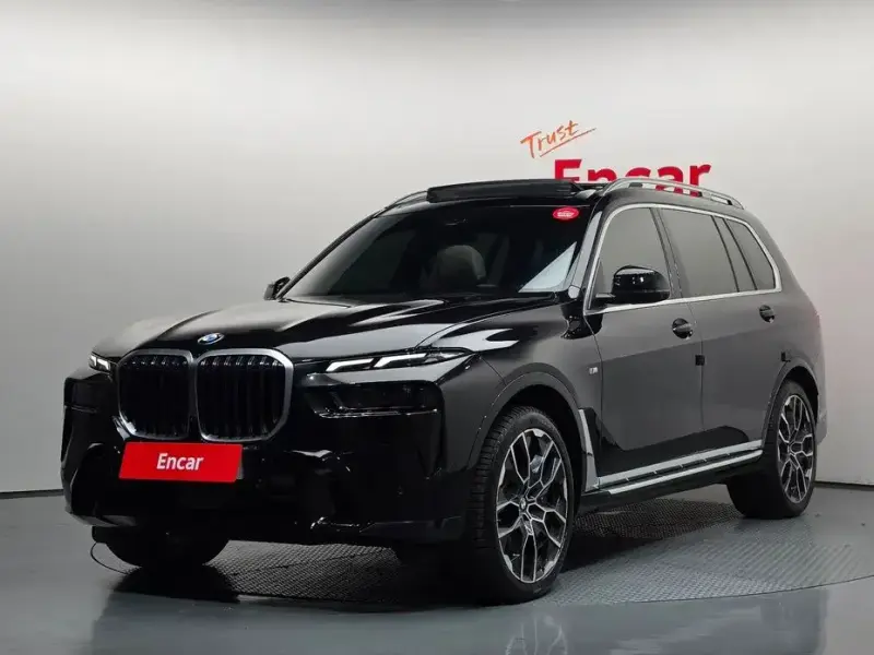 2023 BMW X7 с пробегом 59 227 км