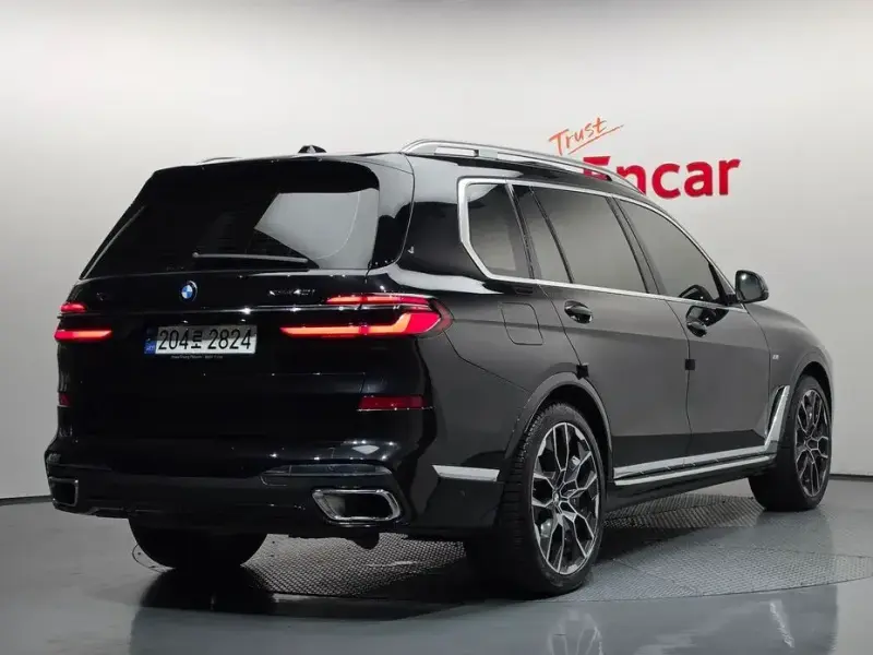 2023 BMW X7 с пробегом 59 227 км