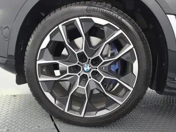 2023 BMW X7 с пробегом 59 227 км
