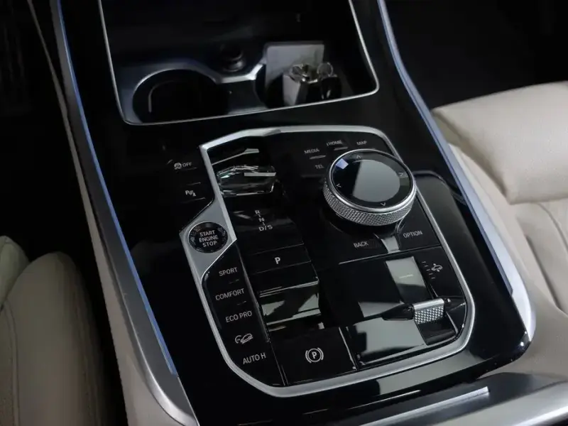 2023 BMW X7 с пробегом 59 227 км