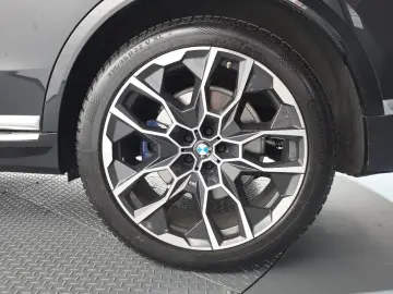 2023 BMW X7 с пробегом 59 227 км