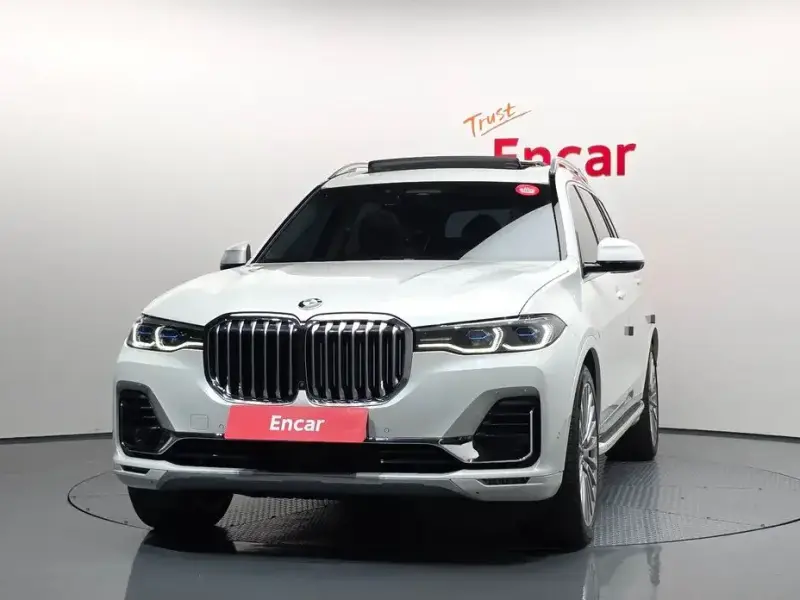 2021 BMW X7 с пробегом 60 518 км