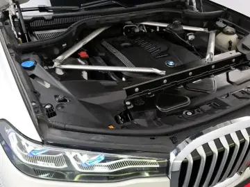 2021 BMW X7 с пробегом 60 518 км