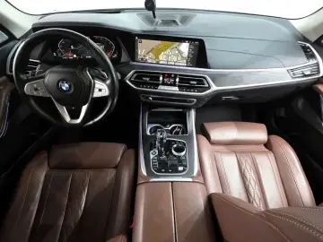 2021 BMW X7 с пробегом 60 518 км