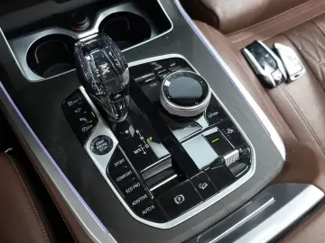 2021 BMW X7 с пробегом 60 518 км