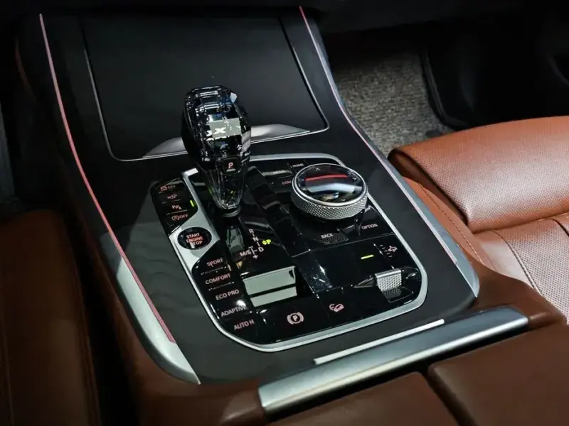 2022 BMW X7 с пробегом 113 857 км