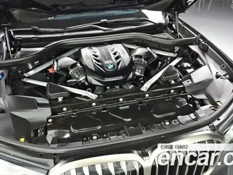 2021 BMW X7 с пробегом 137 571 км