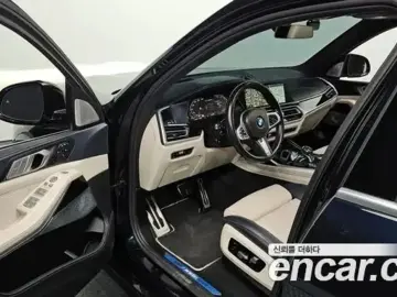 2021 BMW X7 с пробегом 137 571 км