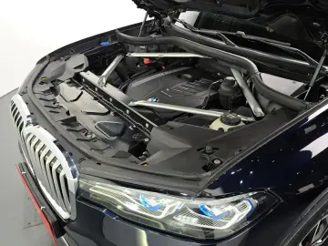 2021 BMW X7 с пробегом 124 001 км