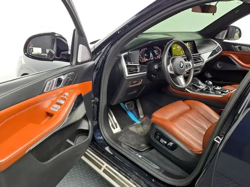 2021 BMW X7 с пробегом 124 001 км
