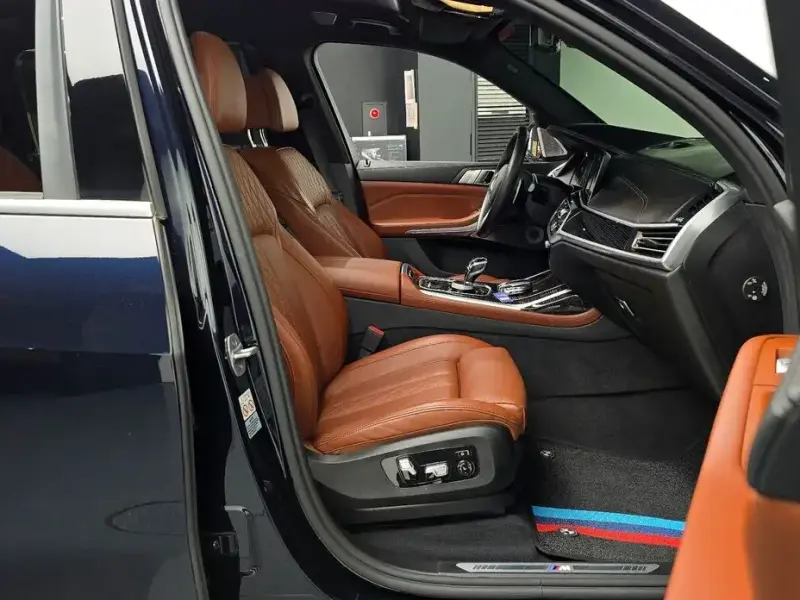 2021 BMW X7 с пробегом 124 001 км