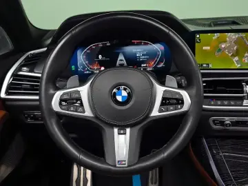 2021 BMW X7 с пробегом 124 001 км