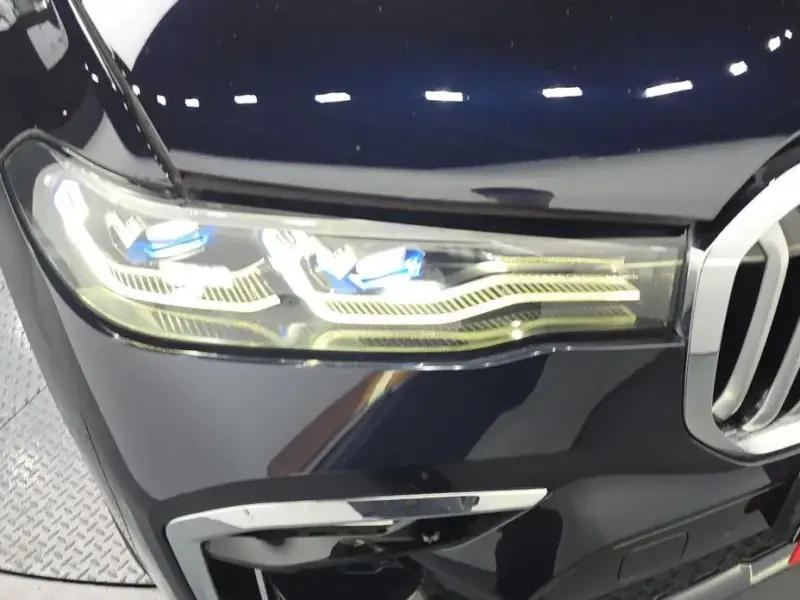2021 BMW X7 с пробегом 124 001 км