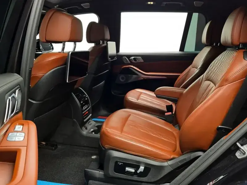 2021 BMW X7 с пробегом 124 001 км