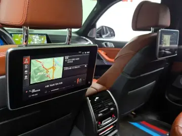 2021 BMW X7 с пробегом 124 001 км