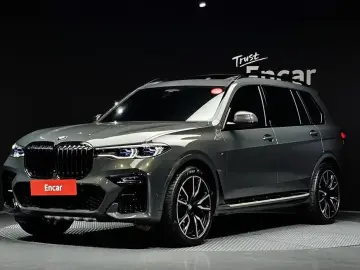 2022 BMW X7 с пробегом 37 669 км