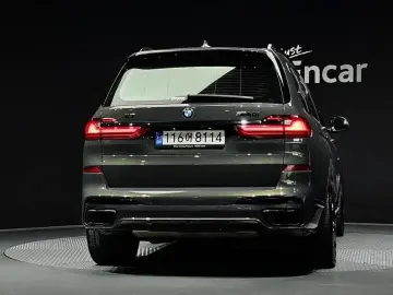 2022 BMW X7 с пробегом 37 669 км