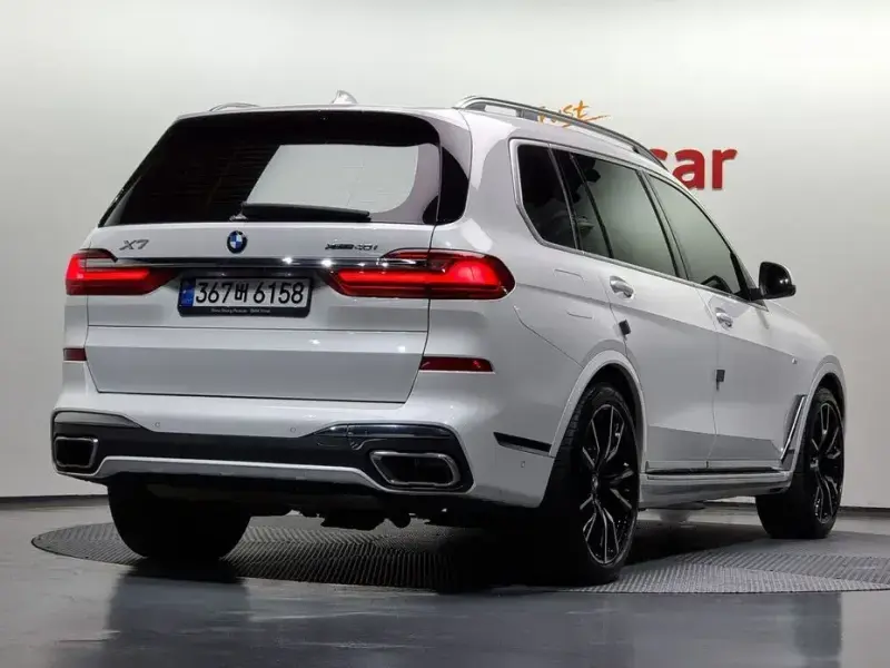 2022 BMW X7 с пробегом 53 441 км