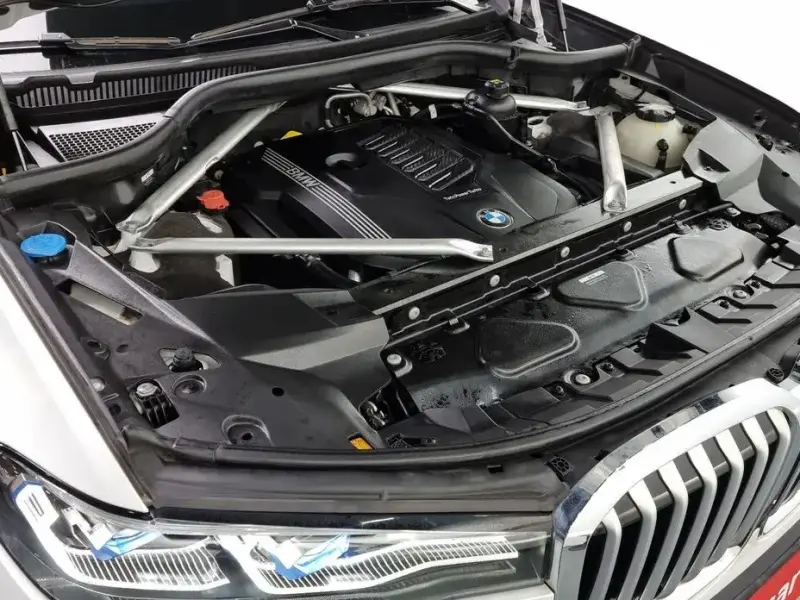 2022 BMW X7 с пробегом 53 441 км