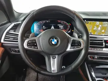 2022 BMW X7 с пробегом 53 441 км