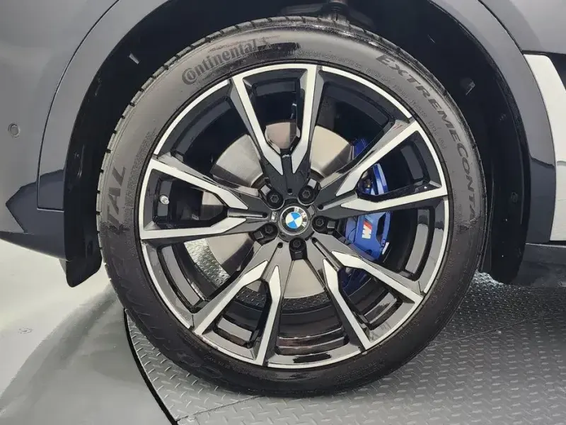 2022 BMW X7 с пробегом 72 361 км