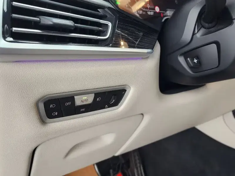 2022 BMW X7 с пробегом 72 361 км