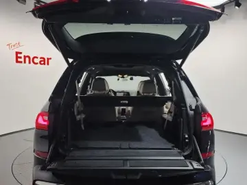 2022 BMW X7 с пробегом 72 361 км