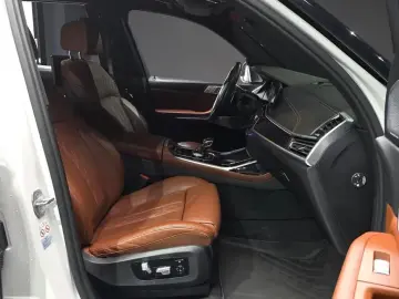 2021 BMW X7 с пробегом 94 424 км
