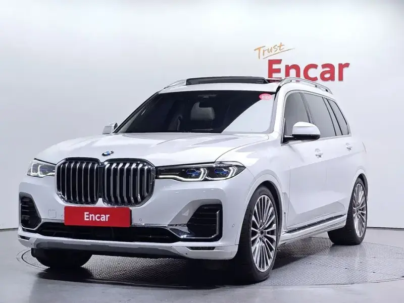 2021 BMW X7 с пробегом 39 595 км