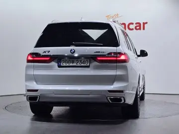 2021 BMW X7 с пробегом 39 595 км