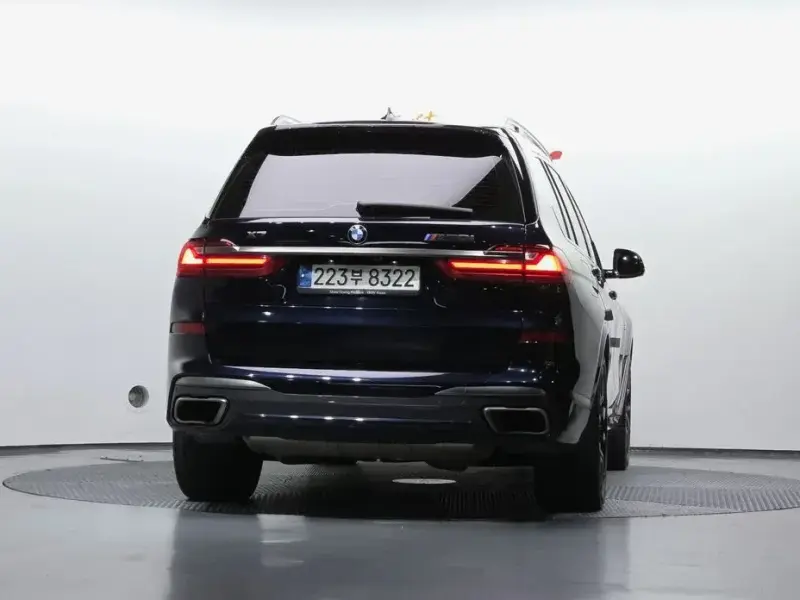 2021 BMW X7 с пробегом 127 622 км