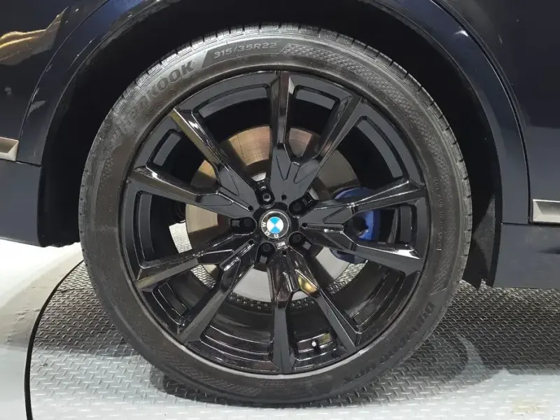 2021 BMW X7 с пробегом 127 622 км