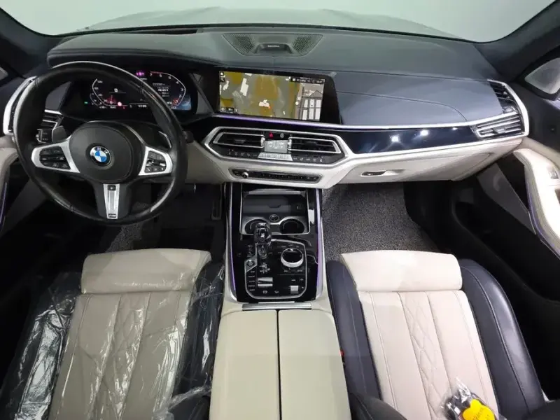 2021 BMW X7 с пробегом 127 622 км