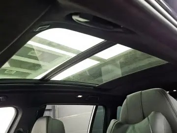 2022 BMW X7 с пробегом 30 083 км