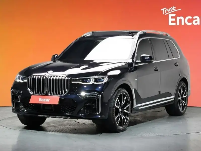 2022 BMW X7 с пробегом 31 333 км
