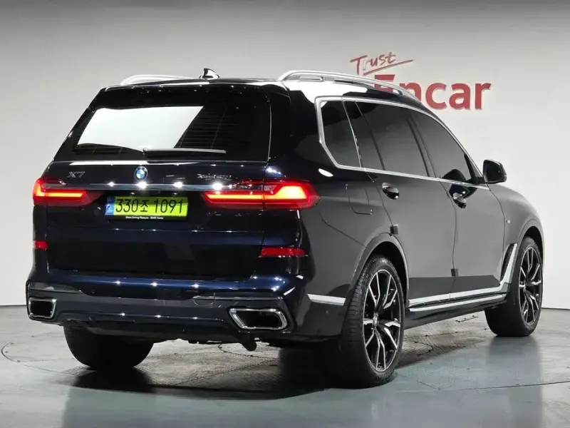 2022 BMW X7 с пробегом 31 333 км